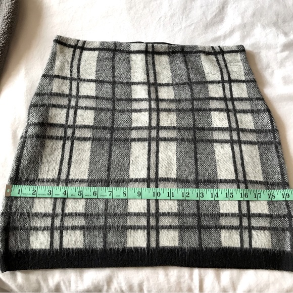 Plaid Mini Skirt - Picture 7 of 11